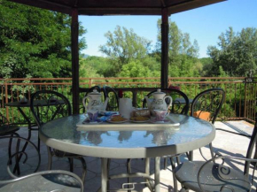 Гостиница B&B La Libellula  Прателла